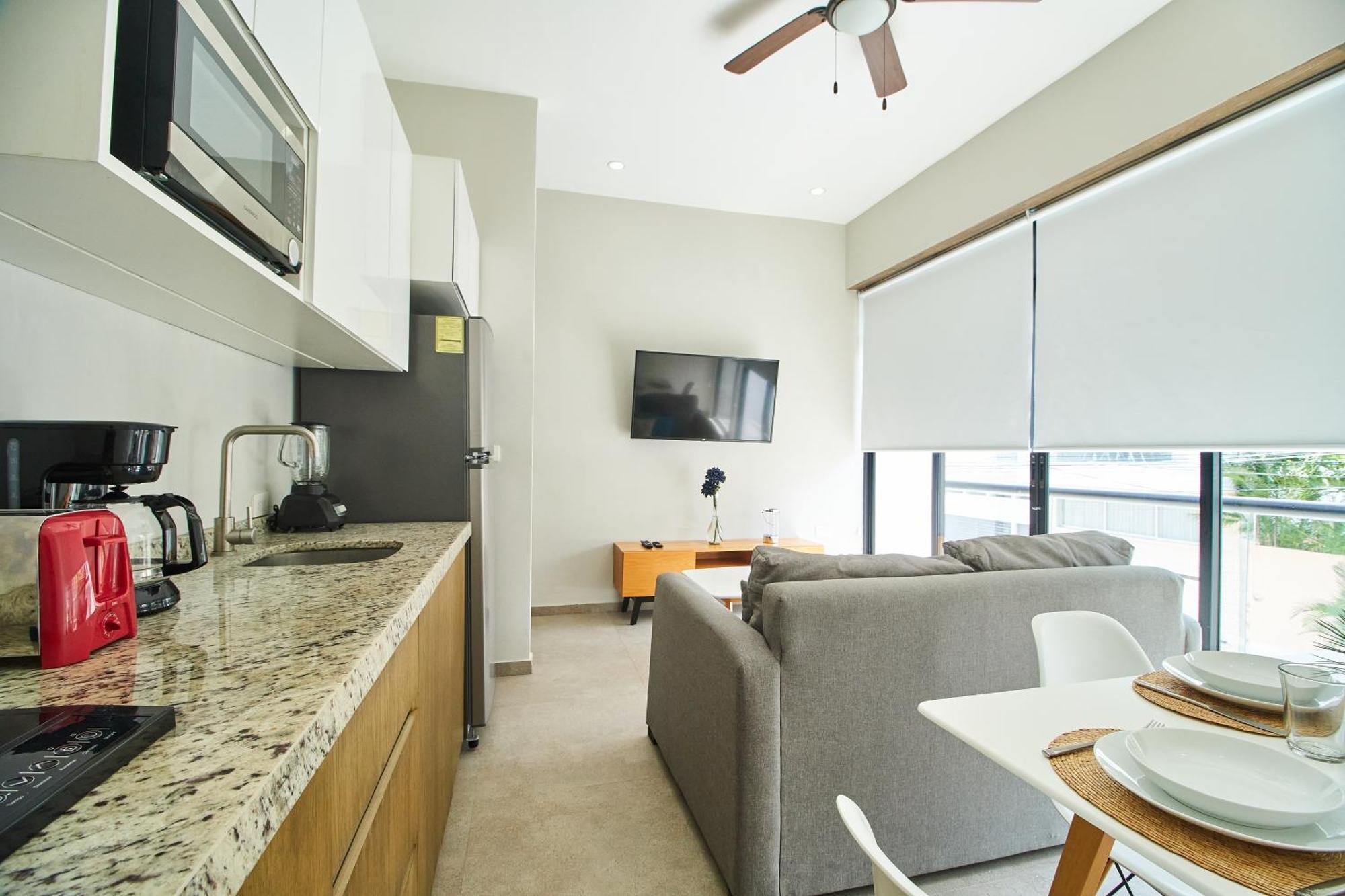 Torre 42 Playa Del Carmen By Lockeyアパートホテル エクステリア 写真