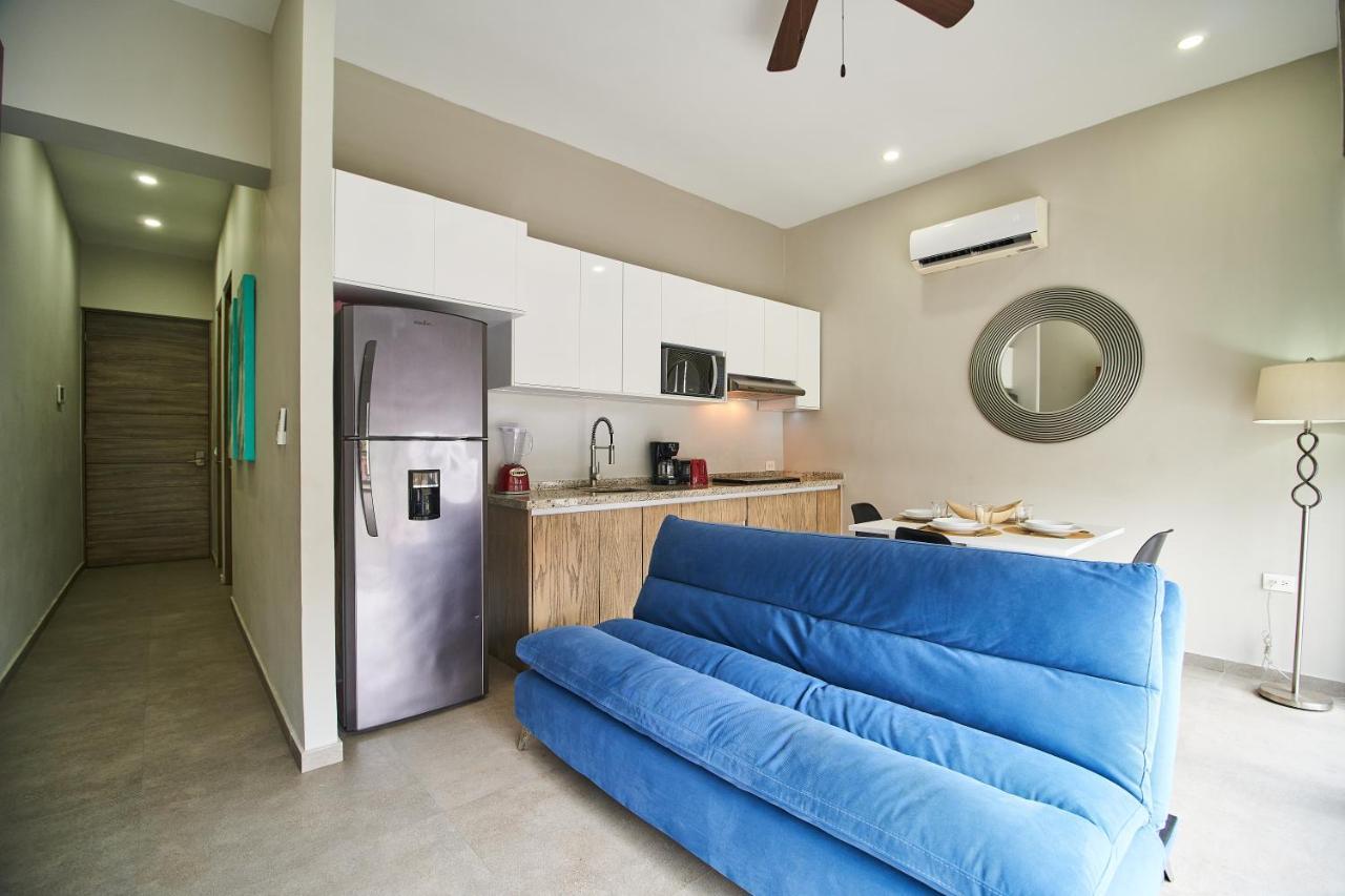 Torre 42 Playa Del Carmen By Lockeyアパートホテル エクステリア 写真