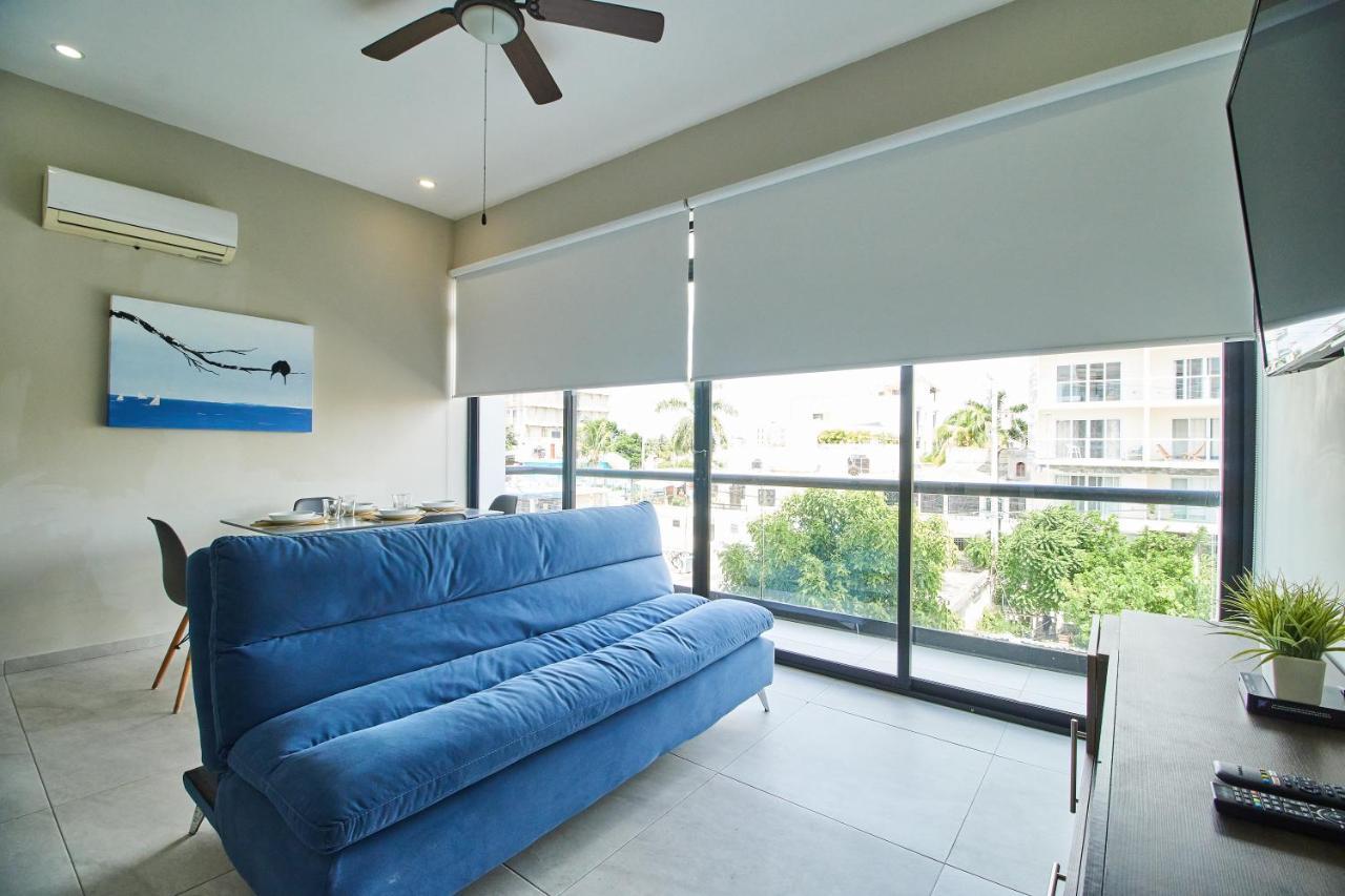 Torre 42 Playa Del Carmen By Lockeyアパートホテル エクステリア 写真